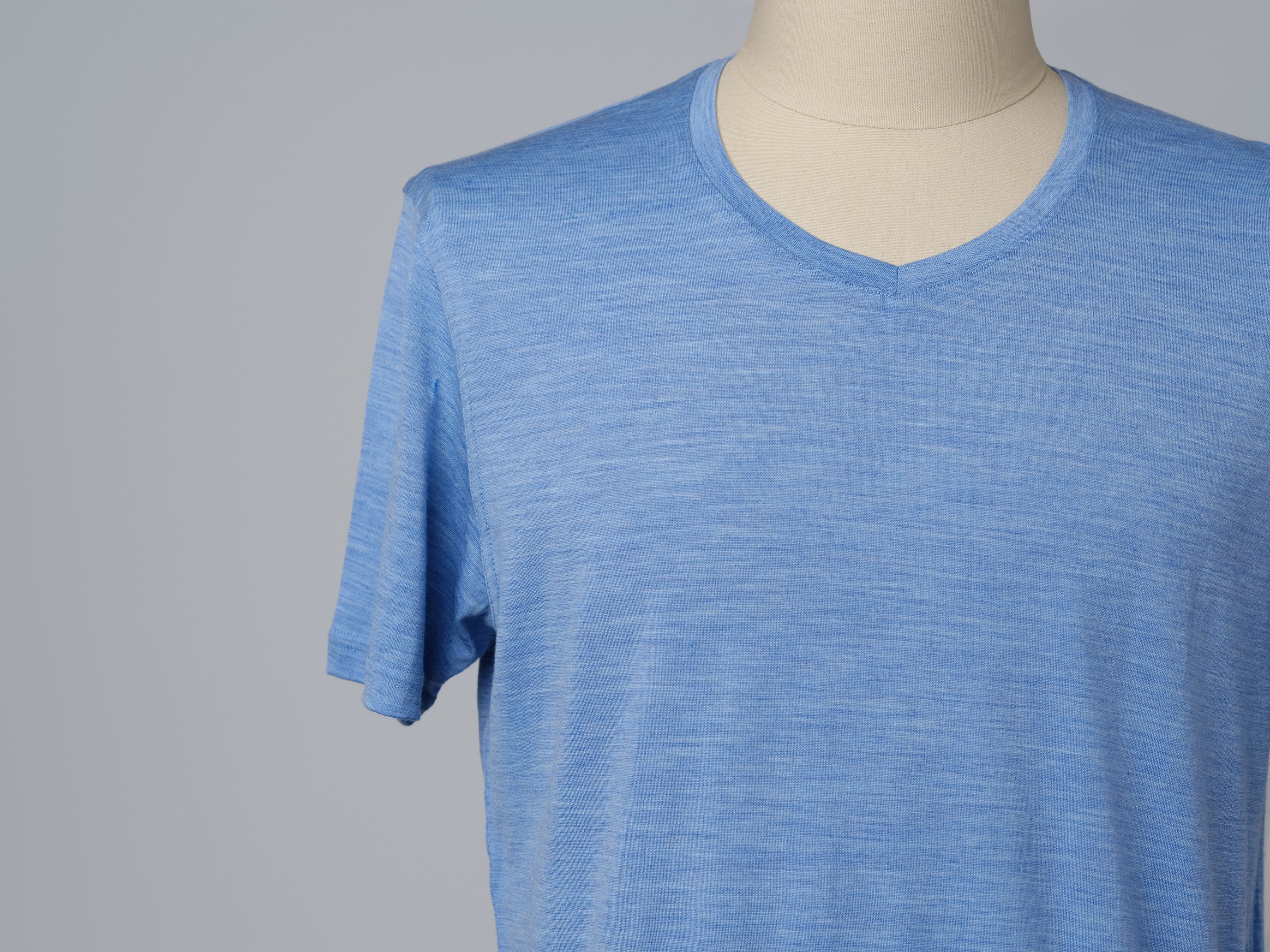 Men's Merino V-neck T-shirt